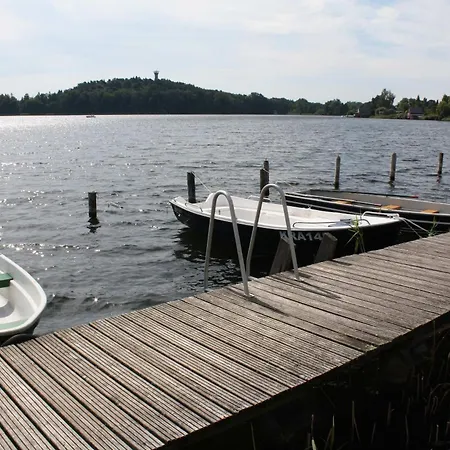 Grosszuegiges Am Krakower Inkl Boot Und Badesteg *